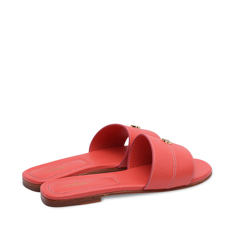 Sandals w/ Stitching in Coral