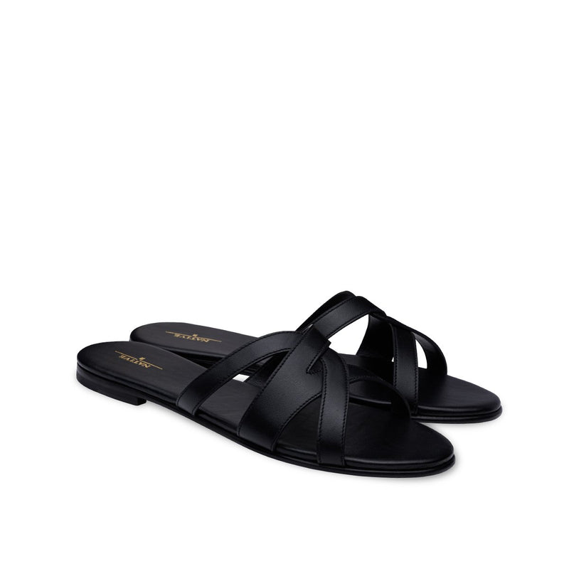 Twisted Flat Sandals in Black