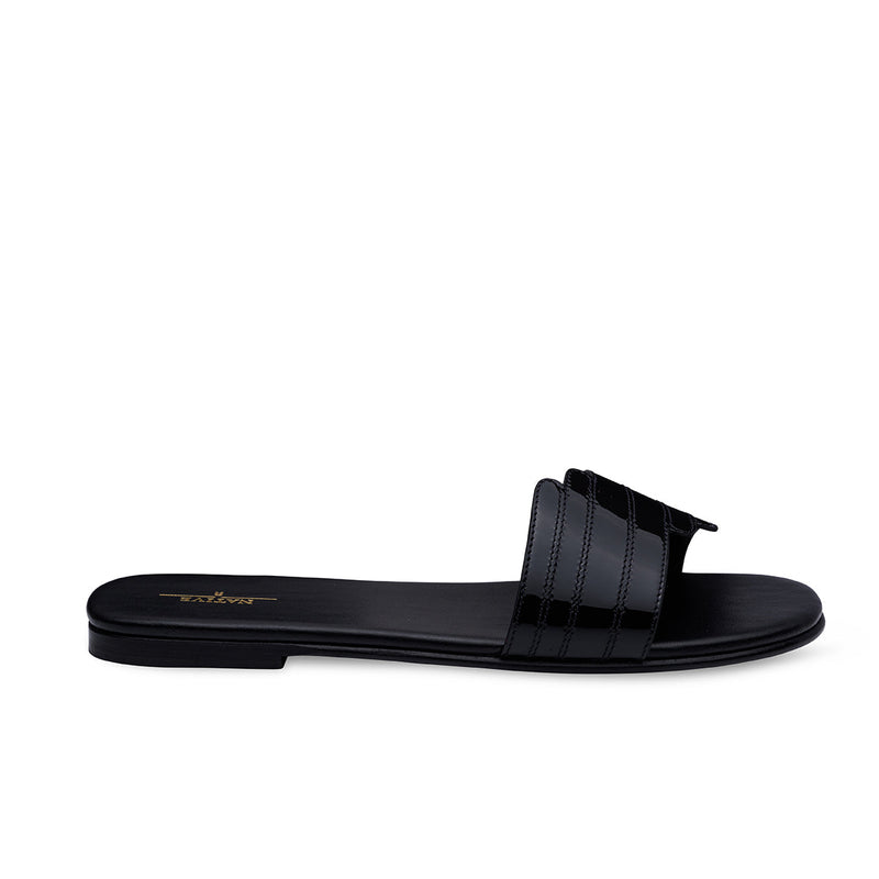 Step Up Flat Sandals in Black (Out of Stock)