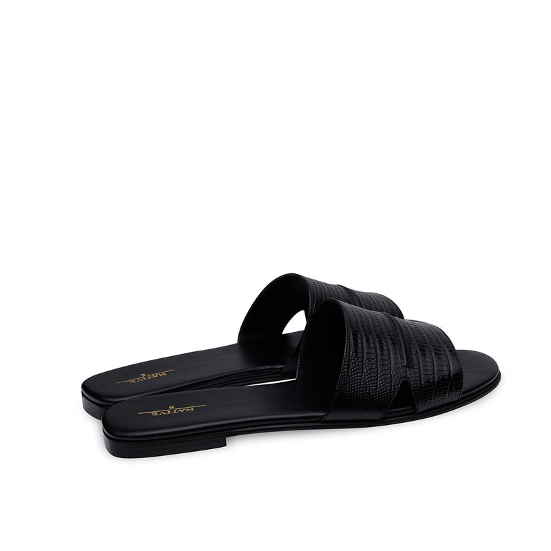 Flat Sandals w/ Lizard and Piping in Black