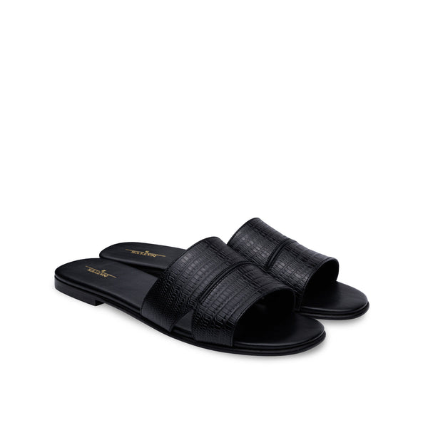 Flat Sandals w/ Lizard and Piping in Black