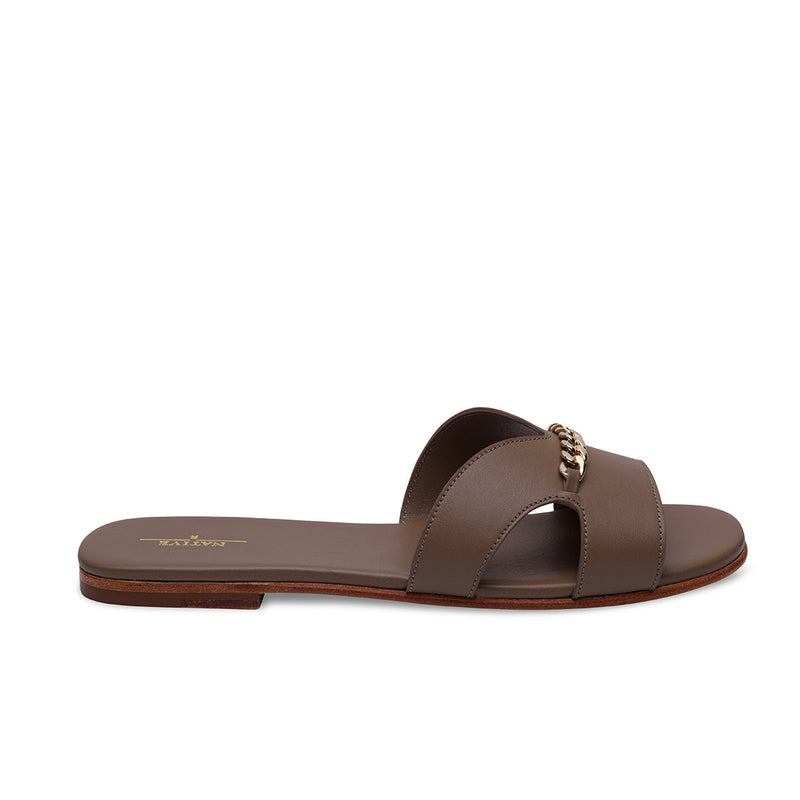 Flat Sandals w/ Chain in Taupe
