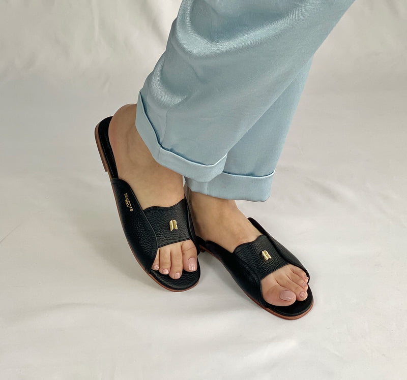 SF in Calf Solid in Black